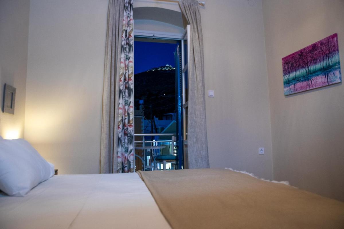 Artemis Suite Agia Marina  Exterior foto
