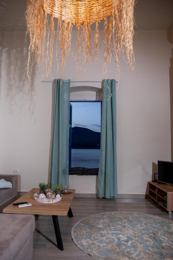 Artemis Suite Agia Marina  Exterior foto