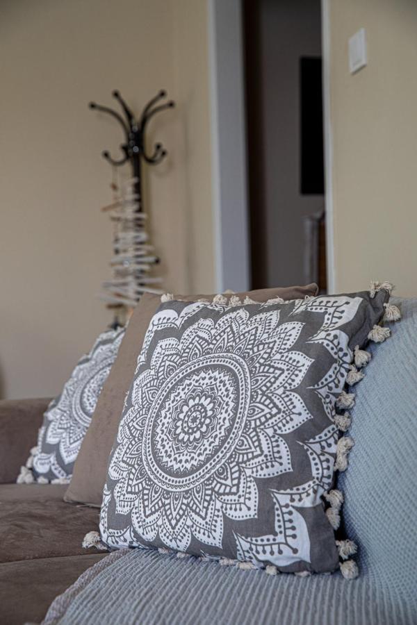Artemis Suite Agia Marina  Exterior foto