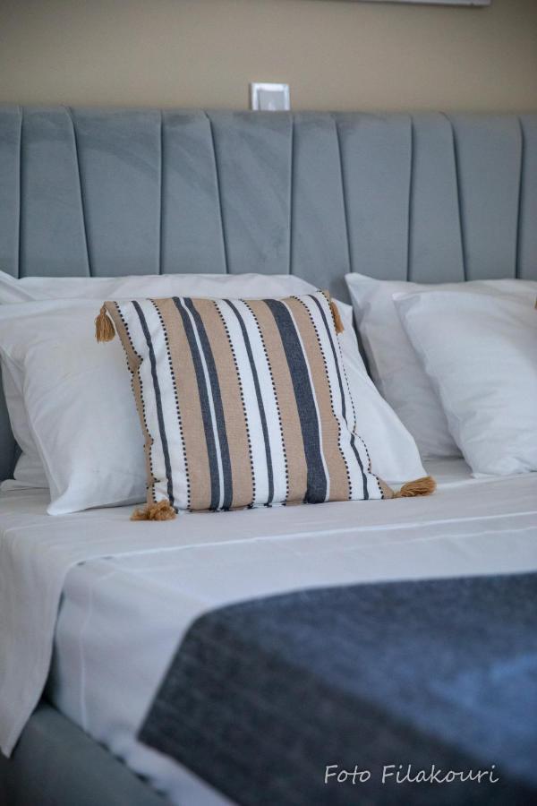 Artemis Suite Agia Marina  Exterior foto